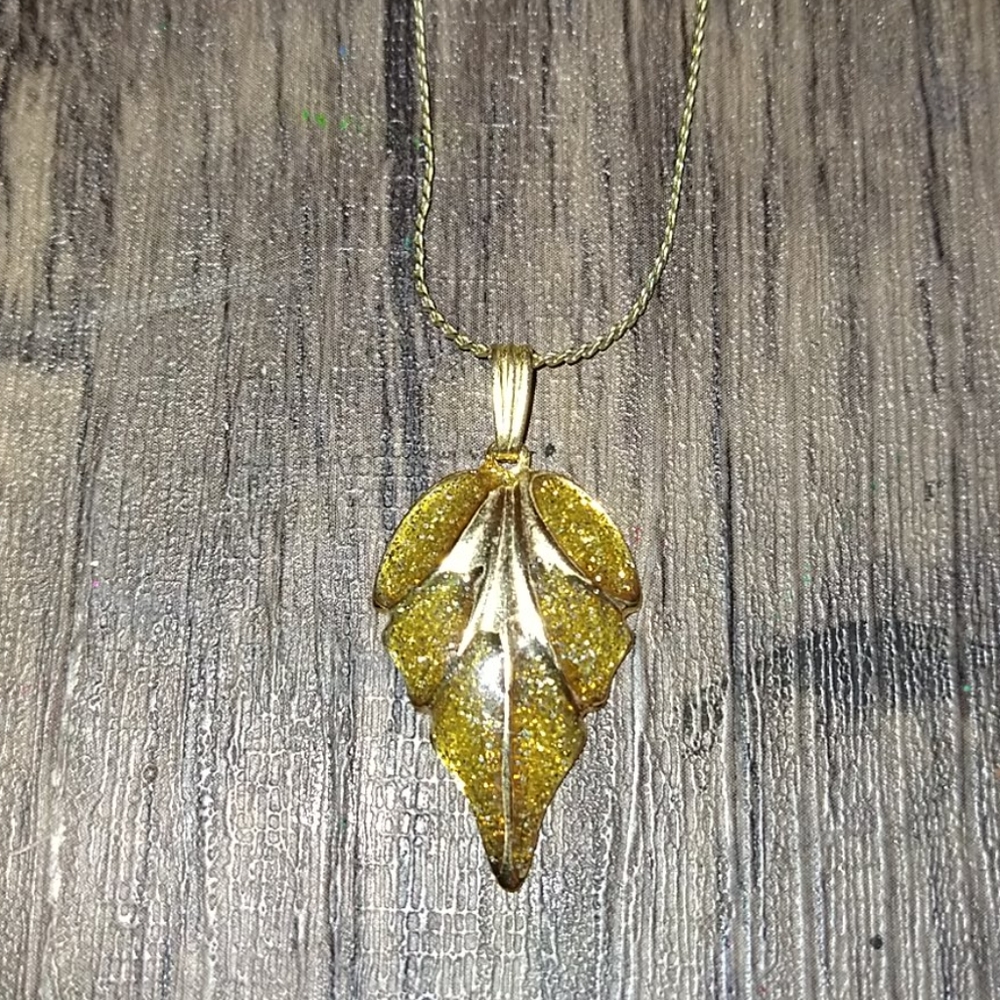 Genuine Diamond Dust Necklace T3